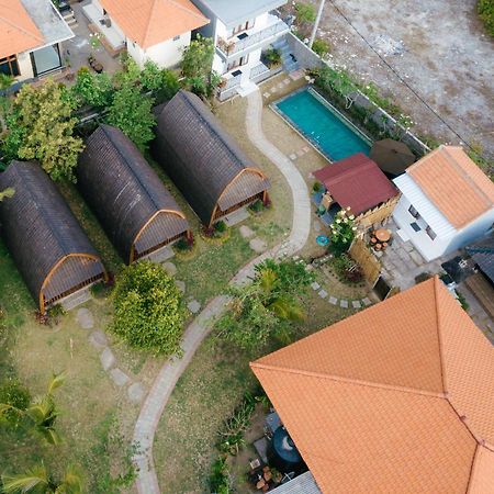 Wooden Puri Guesthouse Uluwatu Εξωτερικό φωτογραφία