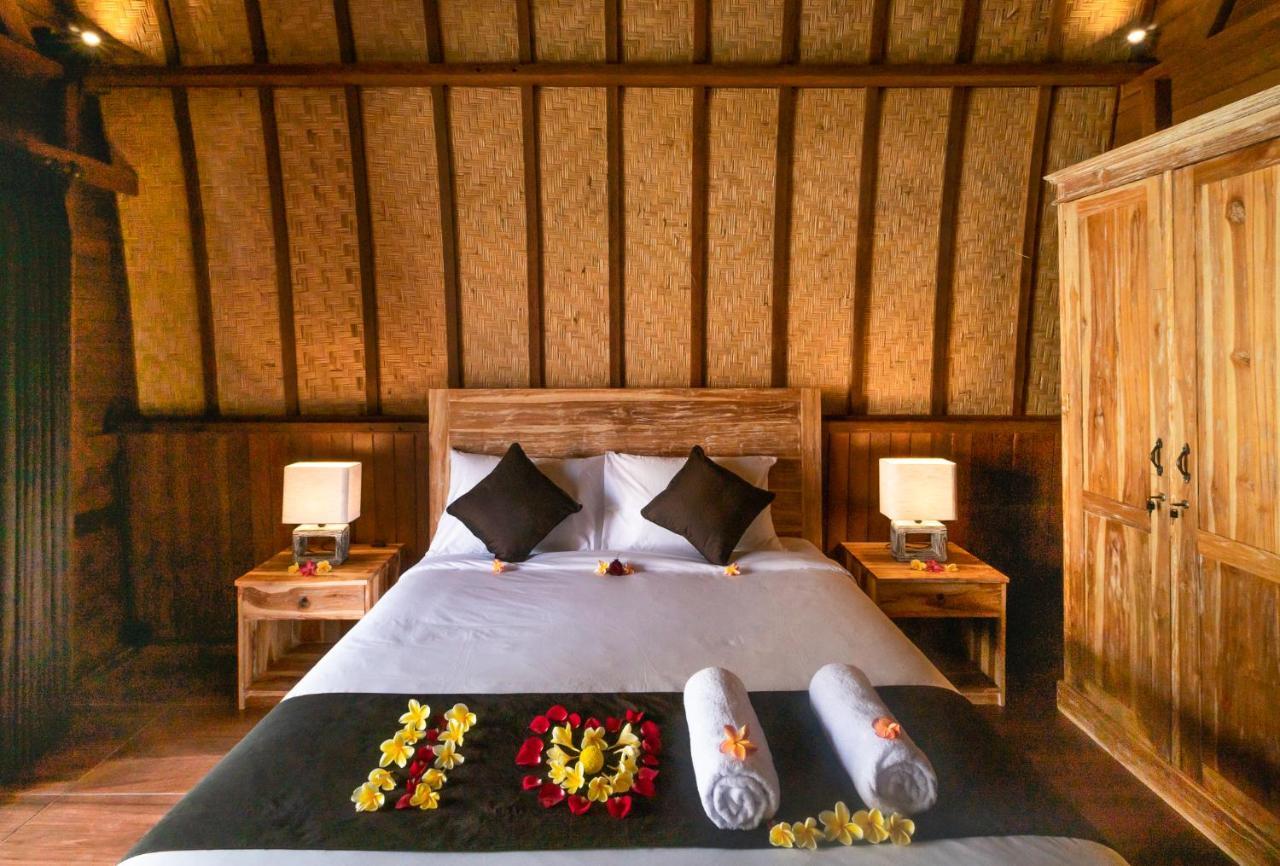 Wooden Puri Guesthouse Uluwatu Εξωτερικό φωτογραφία