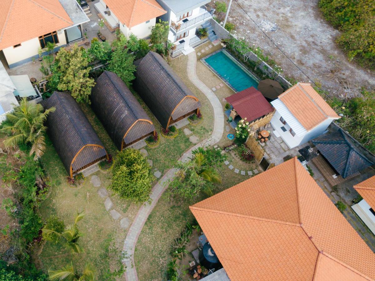 Wooden Puri Guesthouse Uluwatu Εξωτερικό φωτογραφία
