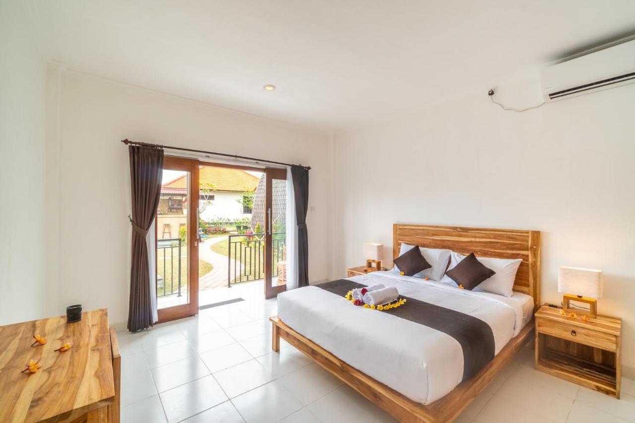 Wooden Puri Guesthouse Uluwatu Εξωτερικό φωτογραφία