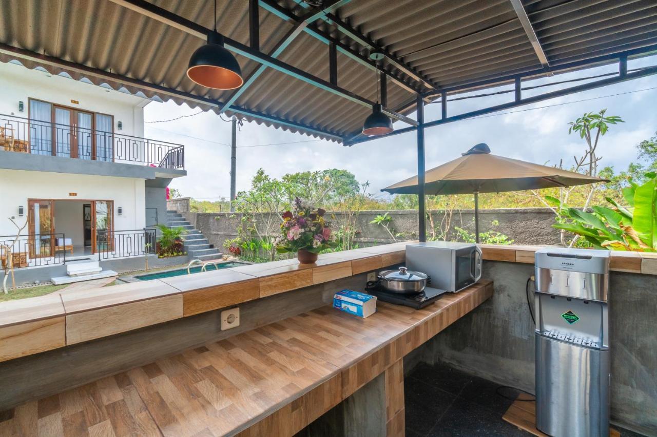 Wooden Puri Guesthouse Uluwatu Εξωτερικό φωτογραφία