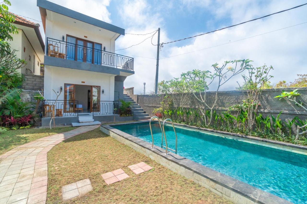 Wooden Puri Guesthouse Uluwatu Εξωτερικό φωτογραφία