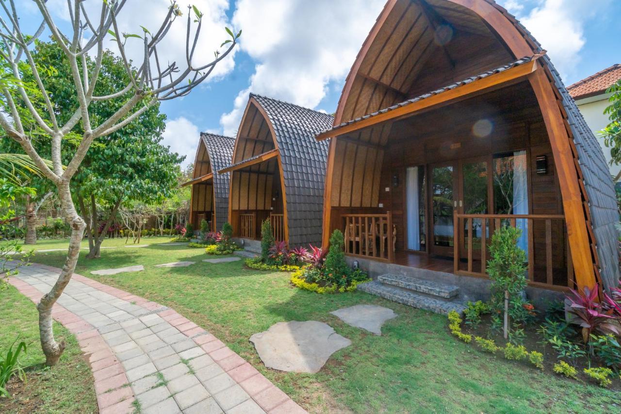 Wooden Puri Guesthouse Uluwatu Εξωτερικό φωτογραφία