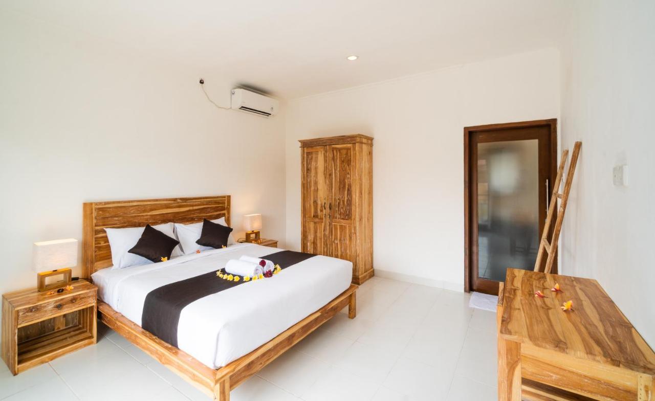 Wooden Puri Guesthouse Uluwatu Εξωτερικό φωτογραφία