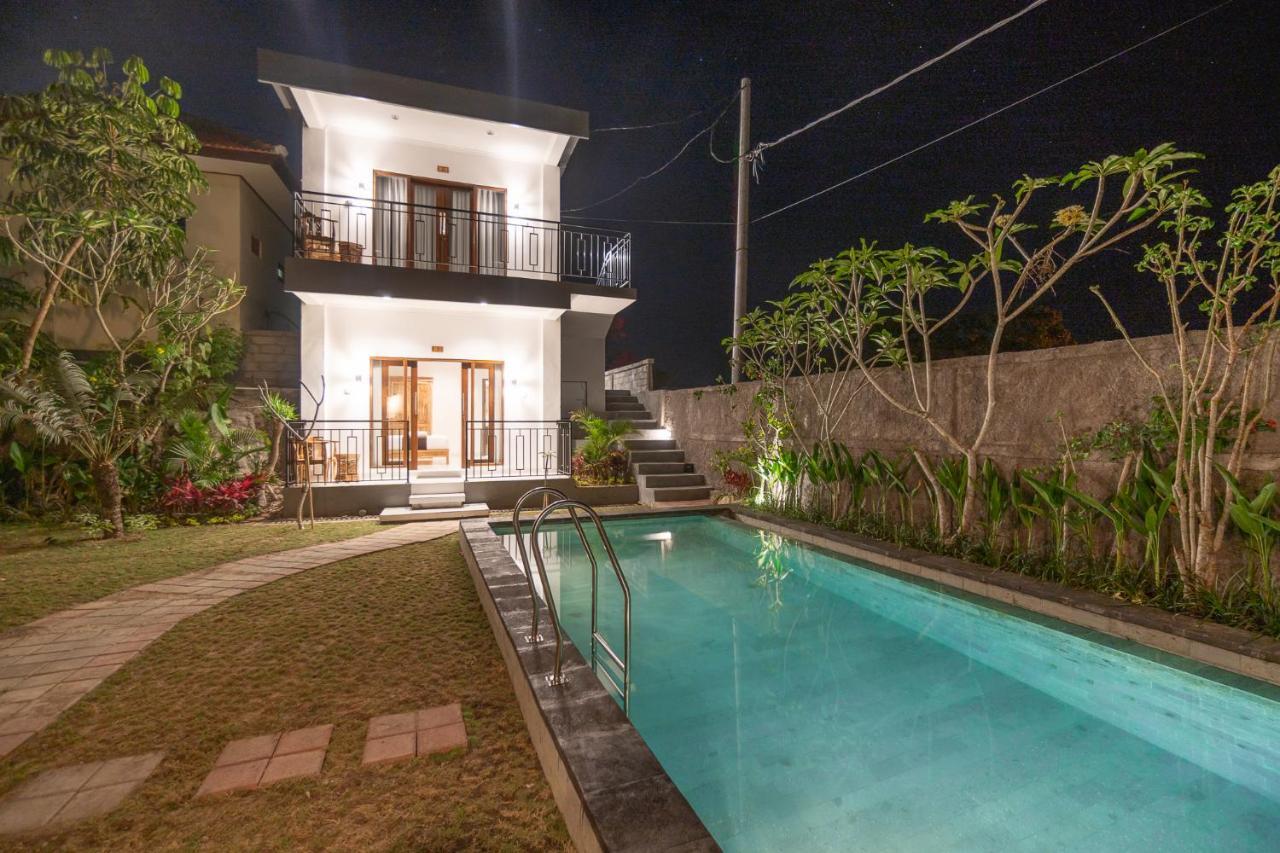Wooden Puri Guesthouse Uluwatu Εξωτερικό φωτογραφία