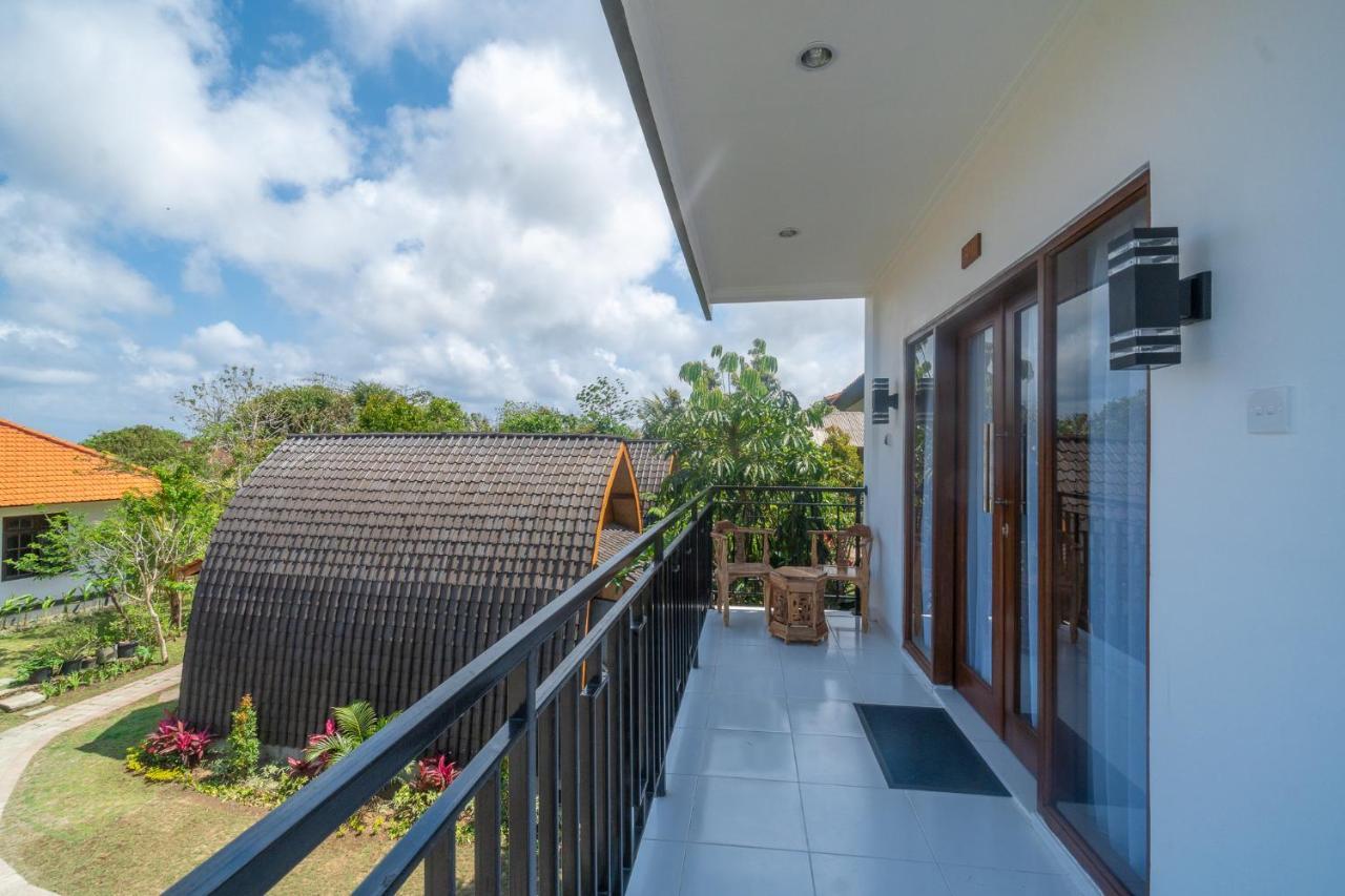 Wooden Puri Guesthouse Uluwatu Εξωτερικό φωτογραφία